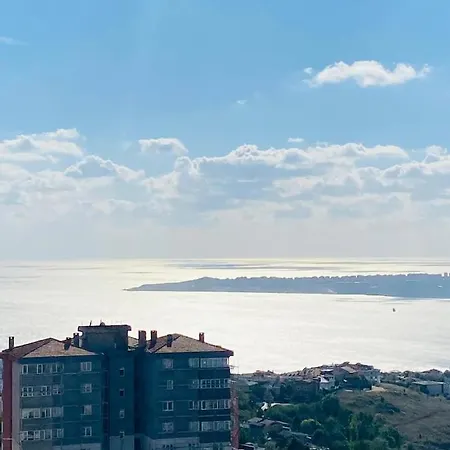 First Abenue Κωνσταντινούπολη